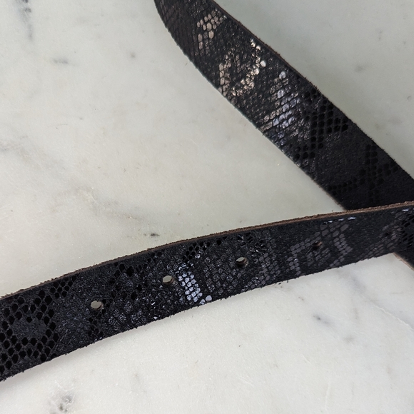 Amsterdam Heritage Luxe Belt Carli Black Itailian Leather Snake Print Belt main image 10